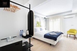 1 bedroom, iron/ironing board, free WiFi, bed sheets - Central hotel room, with SUPER CLEAN and COMFY BED (Saint Julian's)