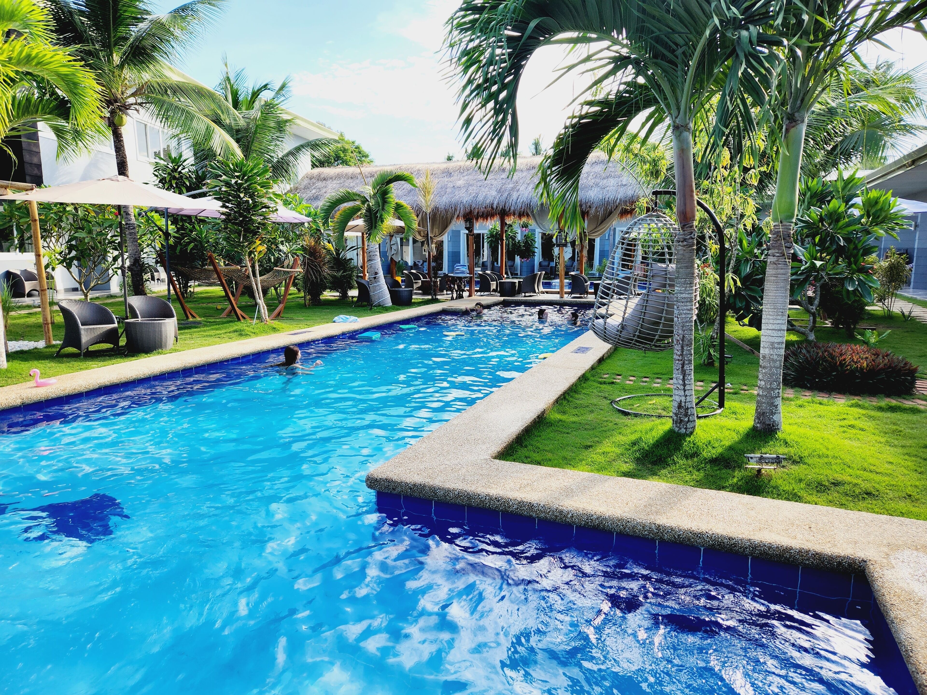 2 piscinas al aire libre