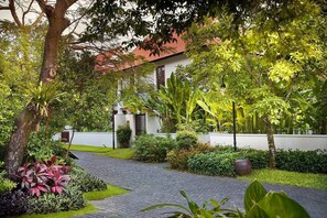 Villa, 3 Bedrooms, Smoking, Private Pool | Property grounds - Elegant Pool Villa In 5star Resort My Khe Beach Num11 (Da Nang)