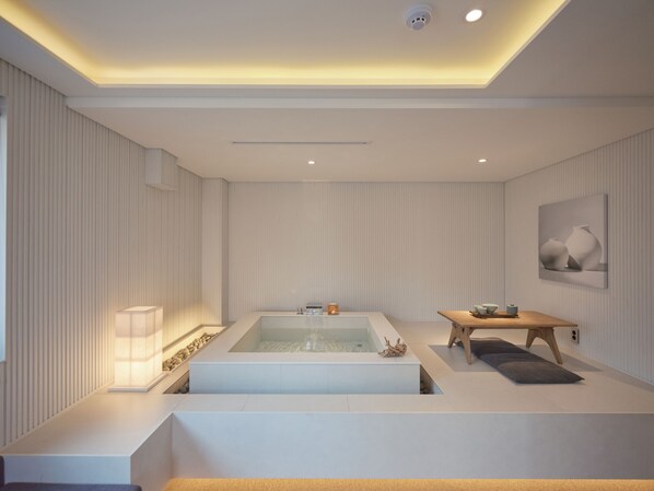 Double Private Spa (Run of House)