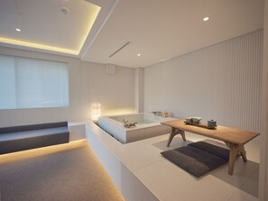 Double Private Spa (Run of House)