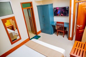 Suite de lujo | Escritorio, espacio para trabajar con laptop y wifi gratis