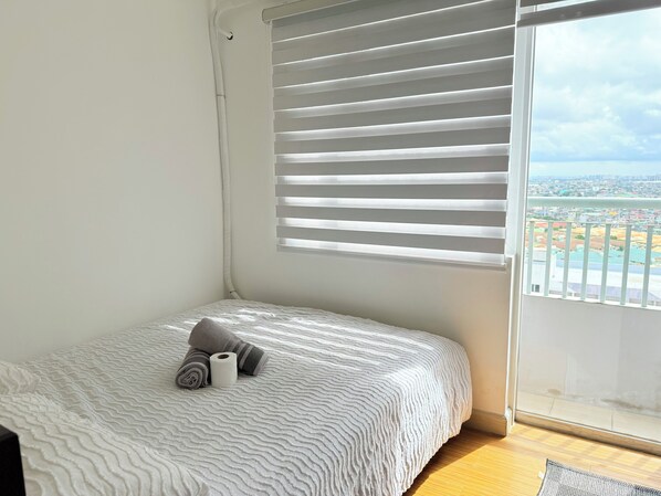 1 bedroom, WiFi, bed sheets