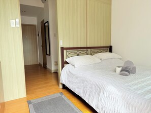 1 bedroom, WiFi, bed sheets