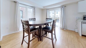 House, 3 Bedrooms, Balcony | Living area - Modern 3-bedroom Oshawa Home (Oshawa)