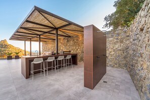 Bar (en el alojamiento)