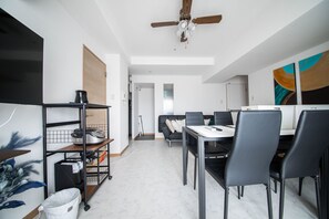 Basic Apartment | Living area - PRIMAL 2002 (Sapporo)