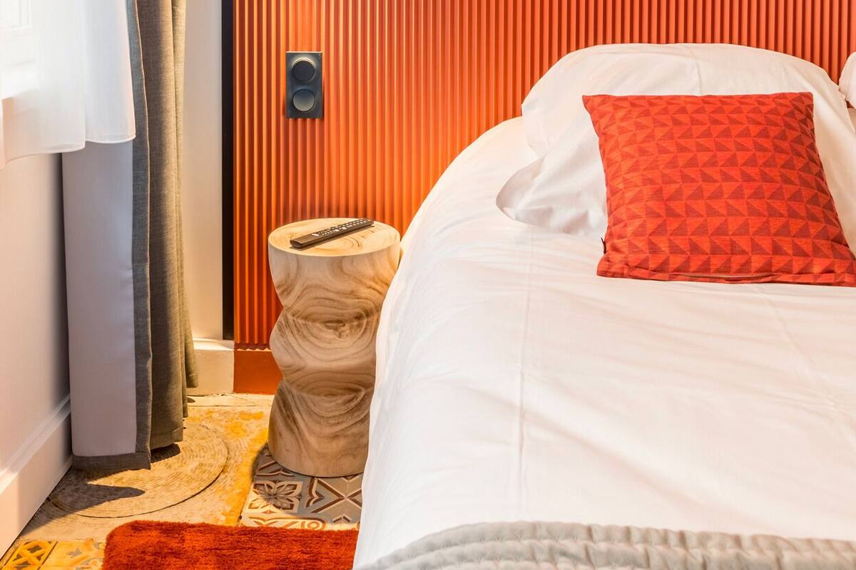 Suite Deluks, ensuite (Charles) | Seprai premium, tempat tidur bayi gratis, Wi-Fi gratis, dan seprai linen