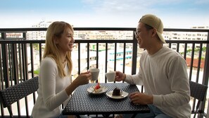 Balcony - HOTEL Y'RISE TO URASOE (Urasoe)