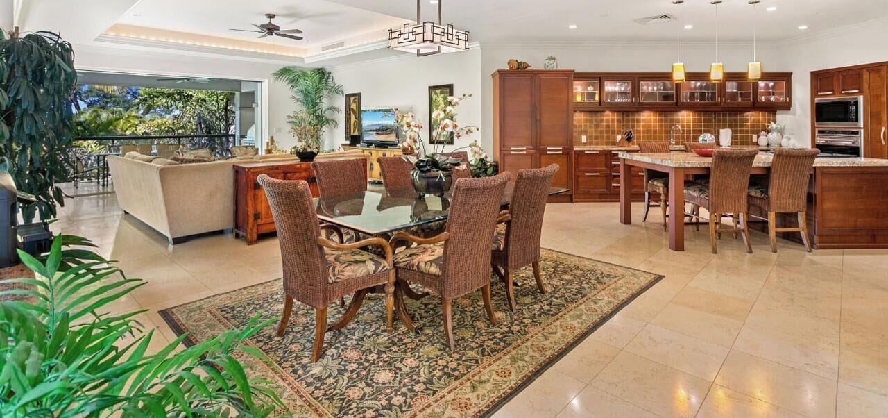 Villa, 3 Bedrooms | Dining