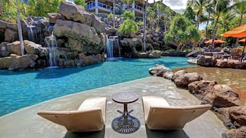 Villa, 3 Bedrooms | Property grounds