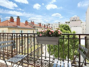 Property grounds - Short Stay Group Eiffel Village Serviced Apartments (Paris)