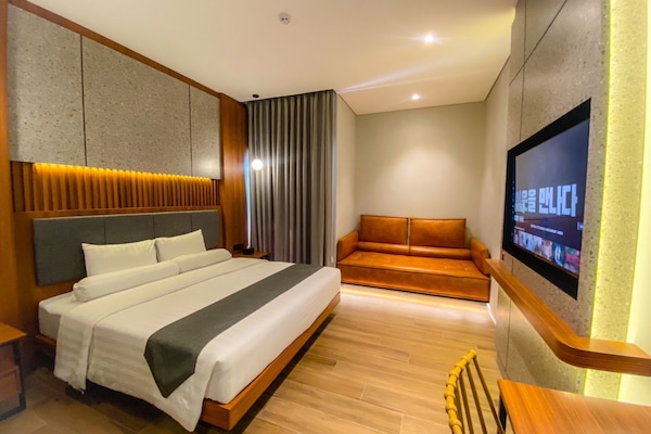 Exclusive Double Room | Egyptian cotton sheets, premium bedding, down comforters, soundproofing