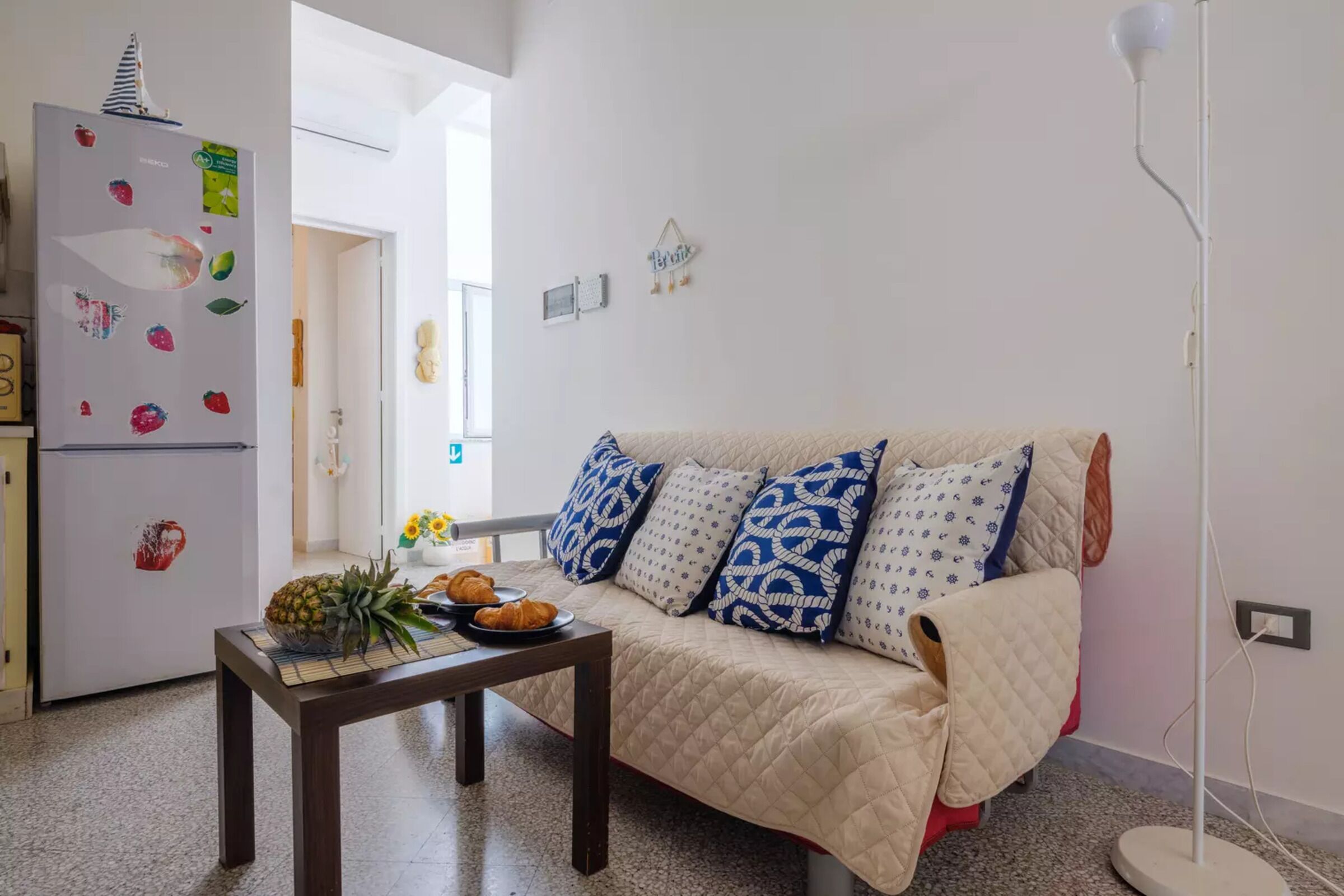 Emerald Residence Sleeps 12 With Sea View