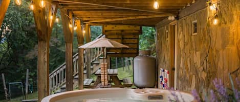 Bain à remous extérieur