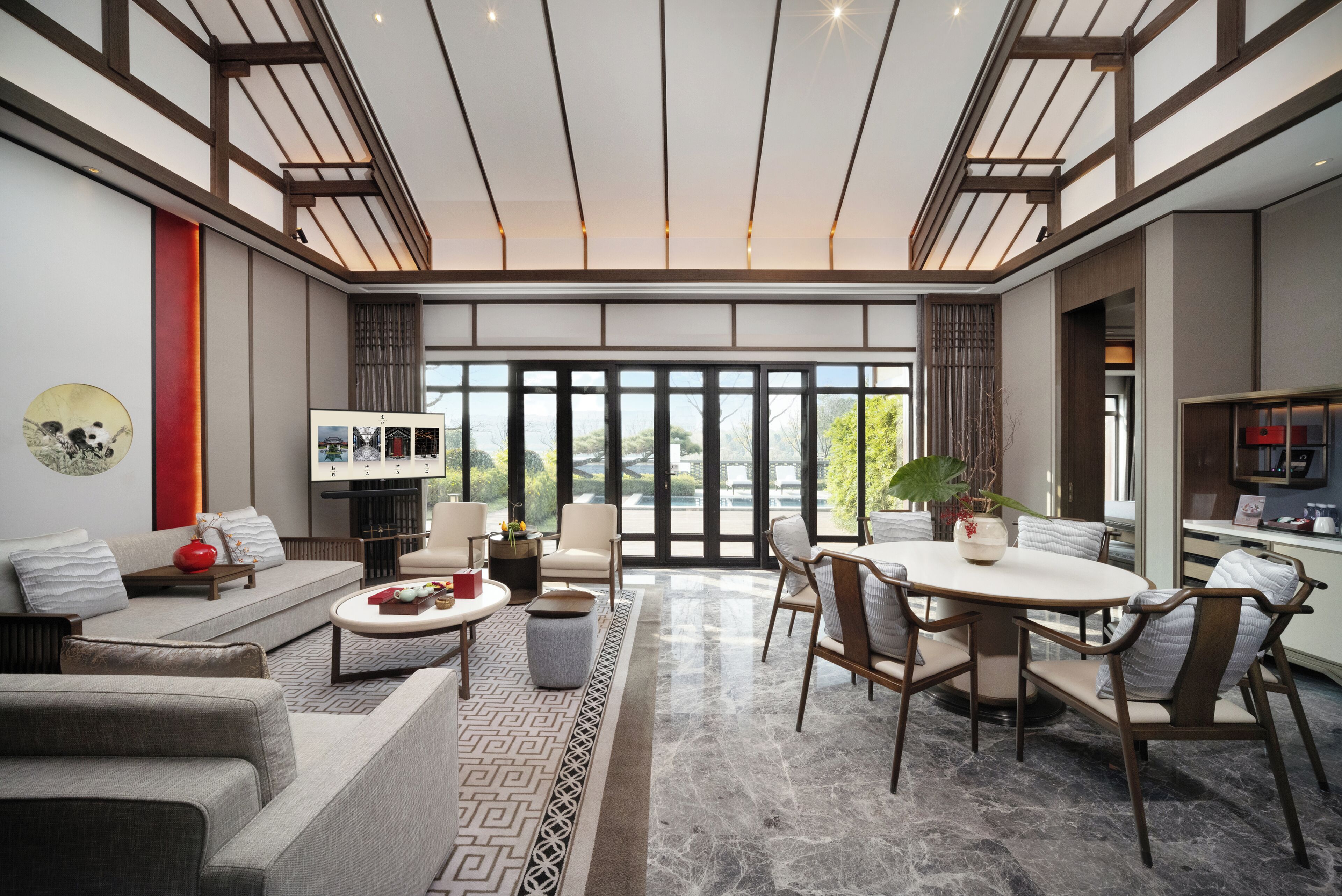 Yuehu three-bedrooms detached villa | Living area | 50-inch LCD TV with satellite channels