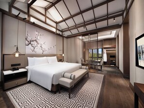 Down comforters, free minibar, individually decorated - Song Hotel Chengdu Qingcheng  (Chengdu)