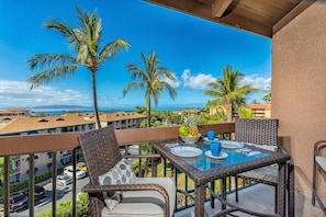 Condo, 2 Bedrooms | Outdoor dining