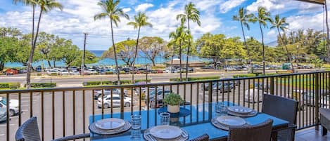 Condo, 2 Bedrooms | Outdoor dining