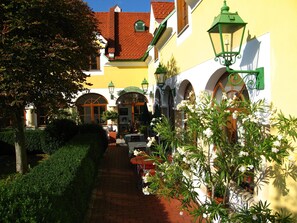 Fachada de la propiedad