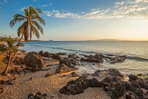 Condo, 2 Bedrooms | Beach