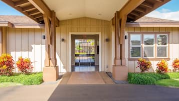 Condo, 3 Bedrooms | Exterior