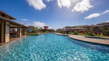 Appart'hôtel, 3 chambres | Piscine | Piscine chauffée