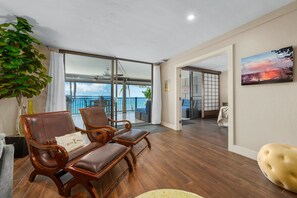 Condo, 2 habitaciones | Interior