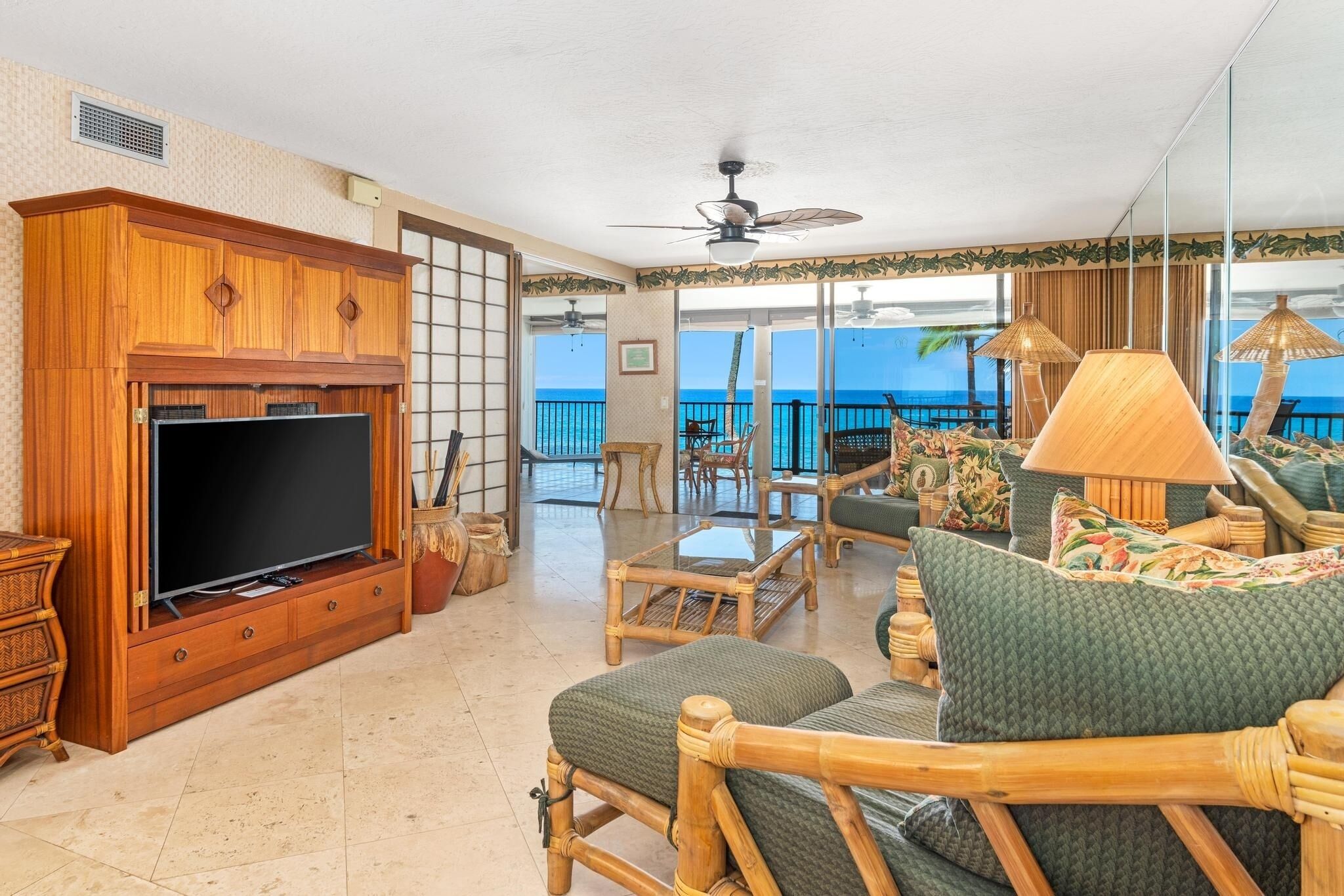 Condo, 2 Bedrooms | Living area | Smart TV