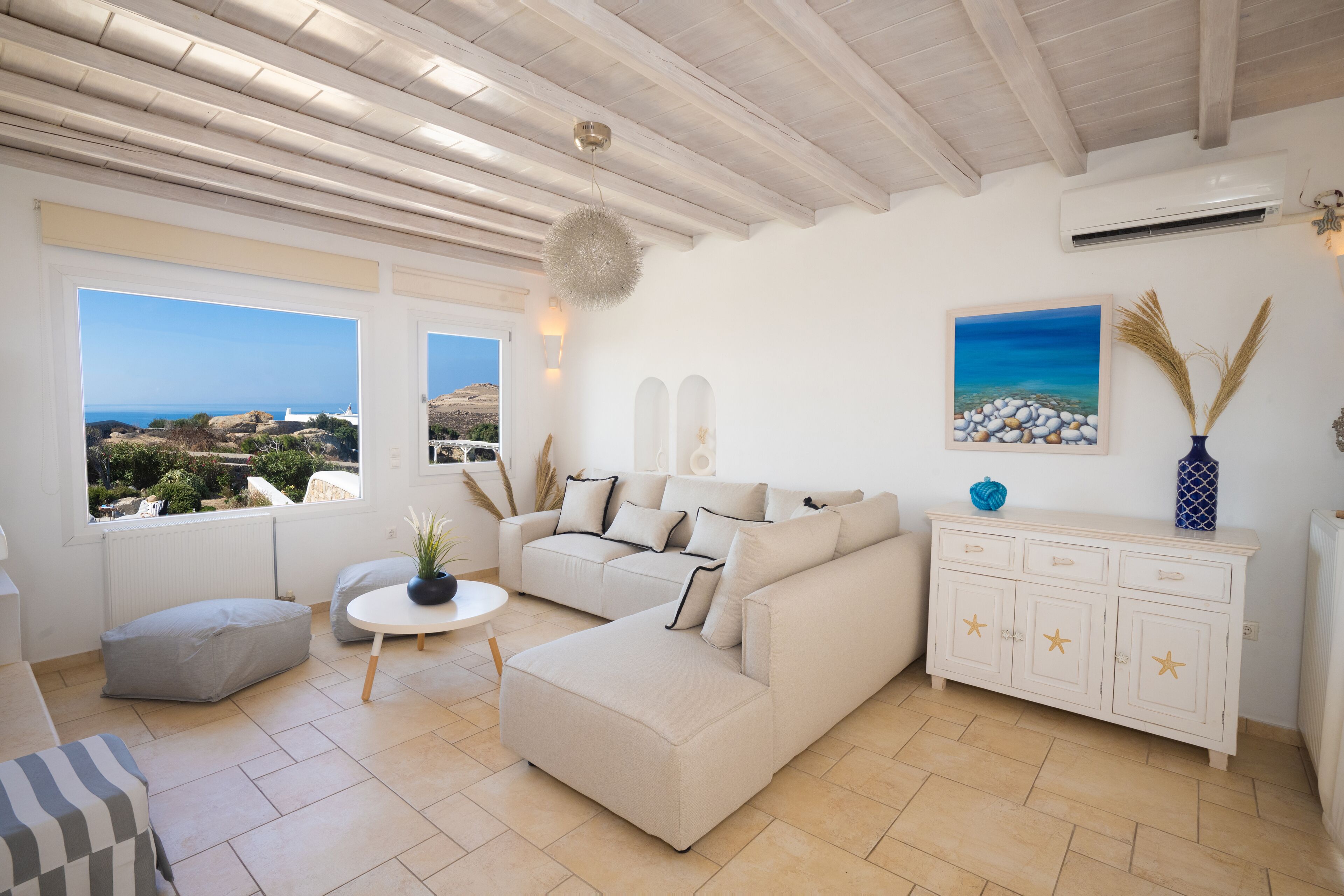 Luxury Villa | Living area