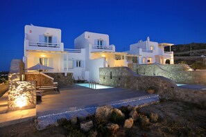 Paradisia High View Villa with Swimming Pool