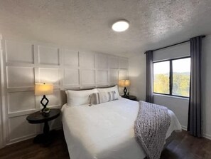 2 habitaciones, tabla de planchar con plancha y wifi gratis 
