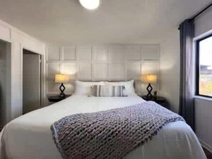 2 bedrooms, iron/ironing board, free WiFi, bed sheets - Turkey Nest by Beyond Expectations: Newly Renovated 2BR Condo w/ Fireplace (Gatlinburg)