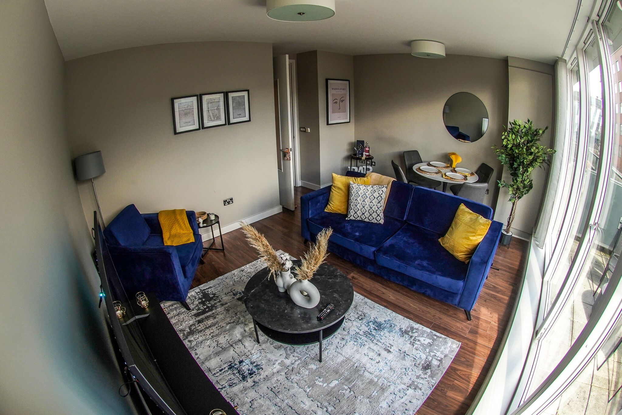 Charming Duplex in Grand Canal, Docklands.