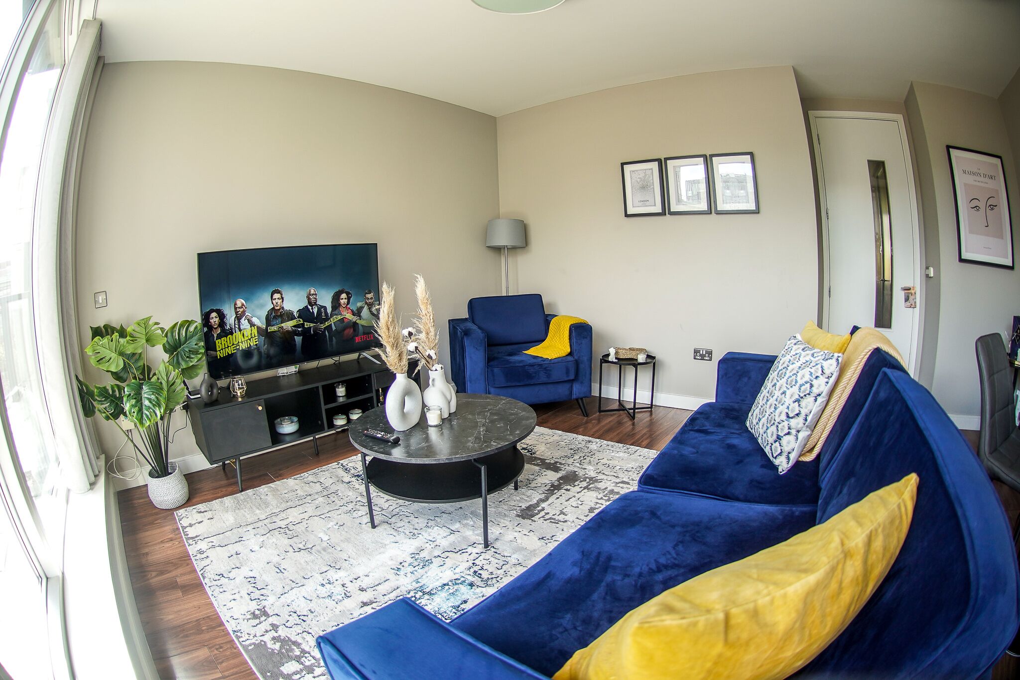 Charming Duplex in Grand Canal, Docklands.