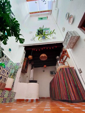 Interior - Cozy house, 2 sunny terraces, outdoor bathtub! (Granada)