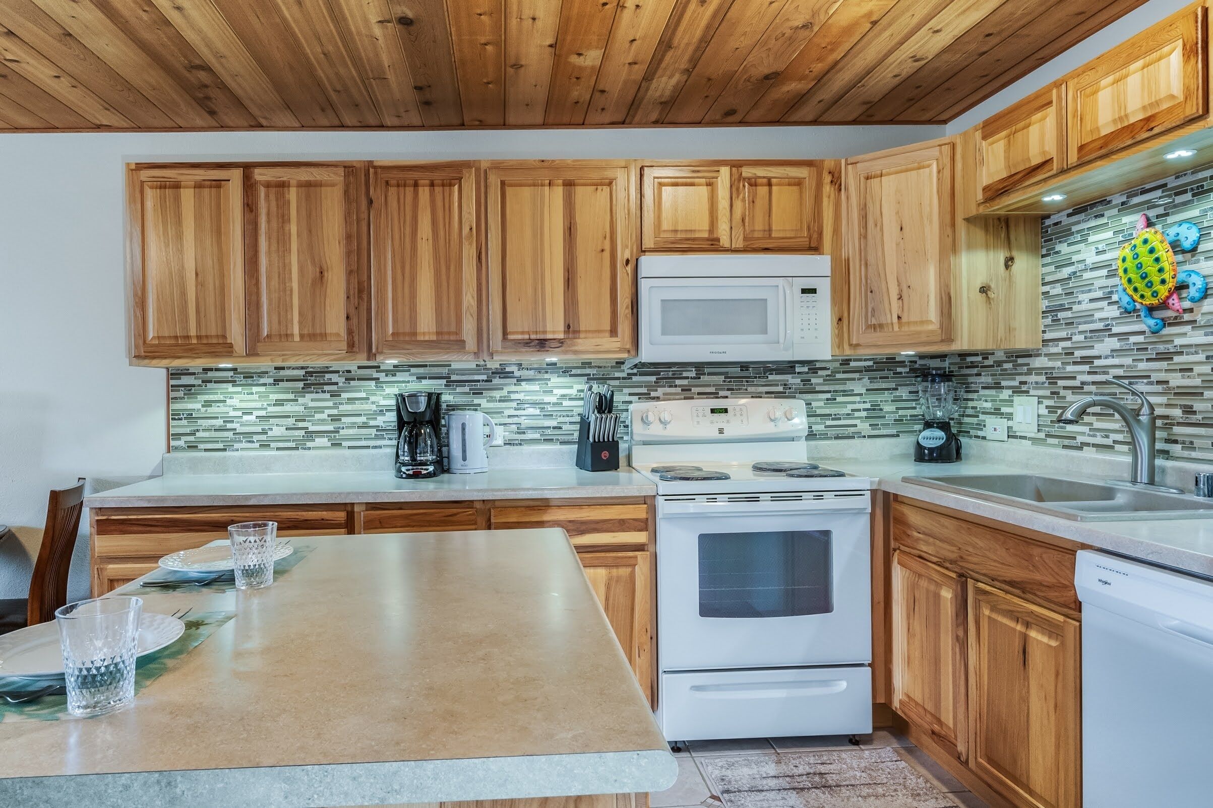 公寓客房, 1 間臥室 | 私人廚房 | 電冰箱、烤箱、咖啡機/沖茶器、烤麵包機