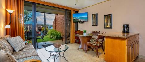 Condo, 1 Bedroom | Interior