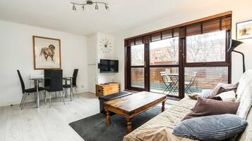 Apartment (1 Bedroom) | Living area