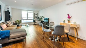 公寓 (2 Bedrooms) | 起居區