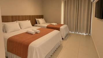 Apartment | 3 bedrooms, WiFi (free)
