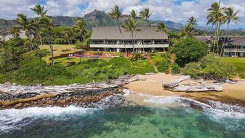 Condo, 2 Bedrooms | Exterior