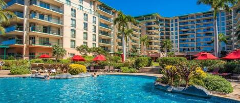 Appart'hôtel, 3 chambres | Piscine