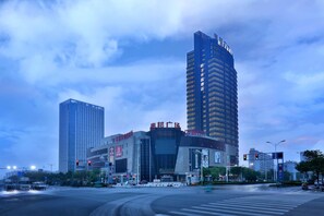 View from property - Crystal Orange Hotel Nantong Aobang Plaza (Nantong)