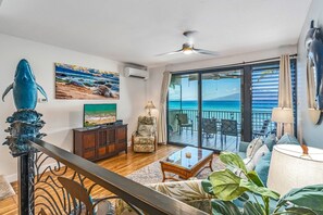 Condo, 3 Bedrooms | Interior