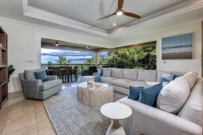 Townhome, 3 Bedrooms | Living area