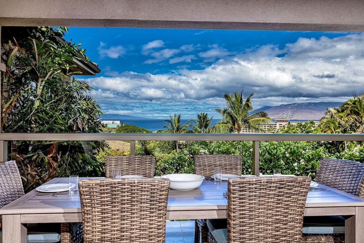 Townhome, 3 Bedrooms | Outdoor dining