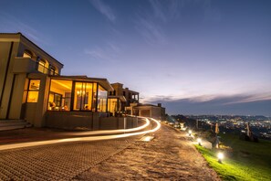 Exterior - The Northcliff Boutique Hotel (Randburg)