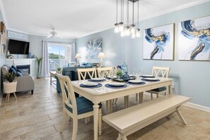 Dining - BeachParadise203-DOWNTOWN WATERFRONT 3BR Luxury Condo with POOL-Beach-Boardwalk (Ocean City)