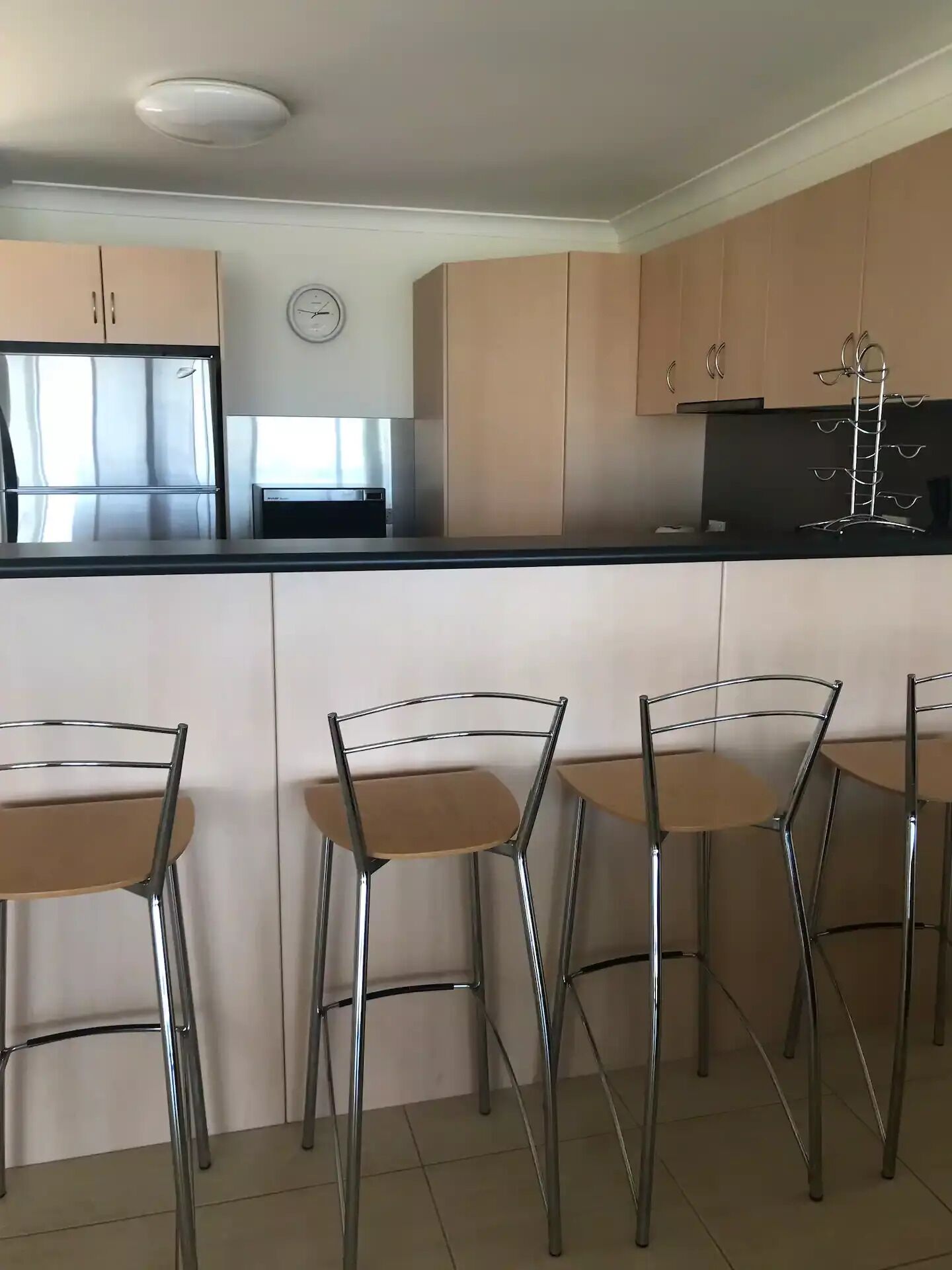 Gorgeous townhouse overlooking Coorong Quays marina